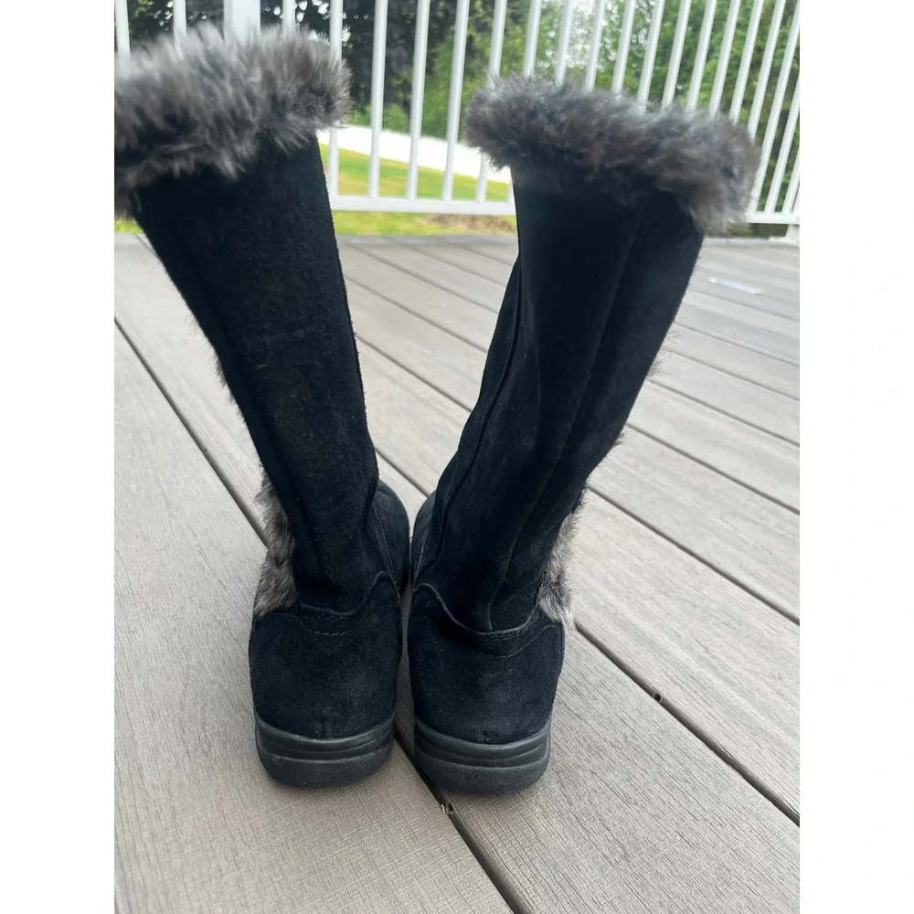 White Mountain Tantalas Black Suede Faux Fur Toggle Winter Boots W12862Z 6M